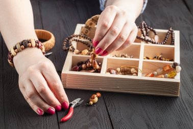 Ideias para fazer um organizador de parede para os seus acessórios