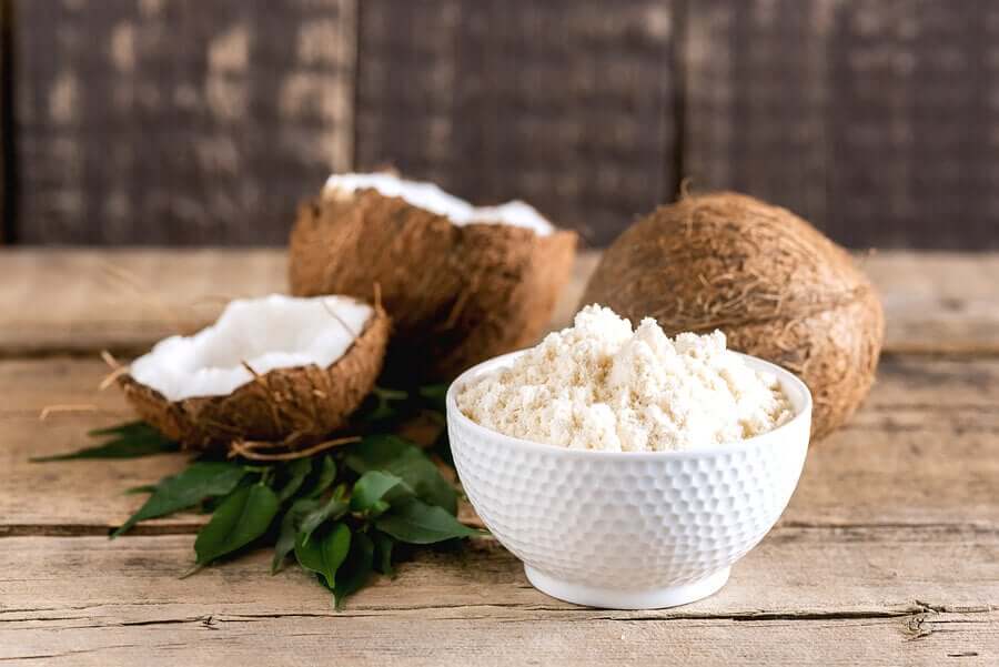 Benefícios nutricionais da farinha de coco - Melhor com Saúde