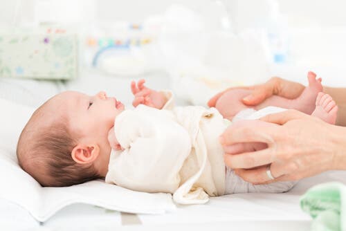 Luxação congênita do quadril em bebês