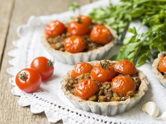 Como preparar um tartar de lentilha e abacate