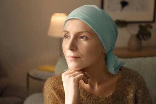 Mulher com câncer