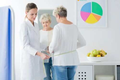 Consulta médica após a menopausa