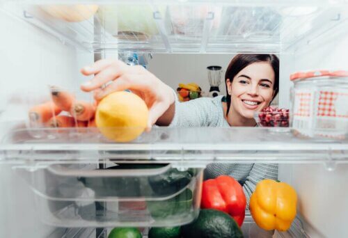Frutas na geladeira