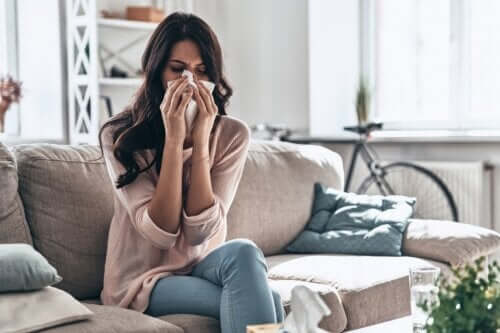 Como tratar o resfriado comum em casa?
