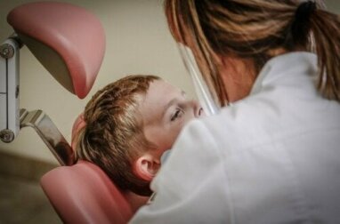 Por que os dentes são sensíveis à dor?