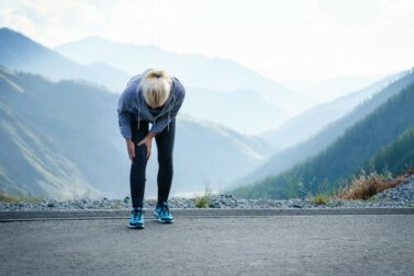 Tendinite da pata de ganso: sintomas e tratamento