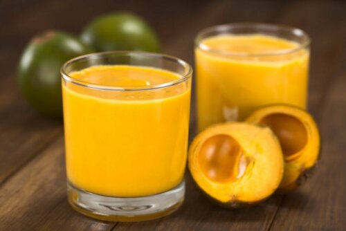 Suco de lúcuma