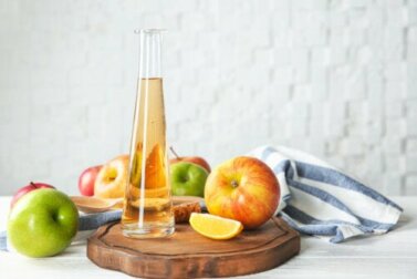 6 efeitos colaterais do excesso de vinagre de maçã