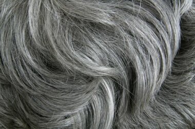 Estudo indica que estresse deixa os cabelos grisalhos