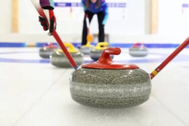 Curling: o que você deve saber sobre esse esporte de inverno