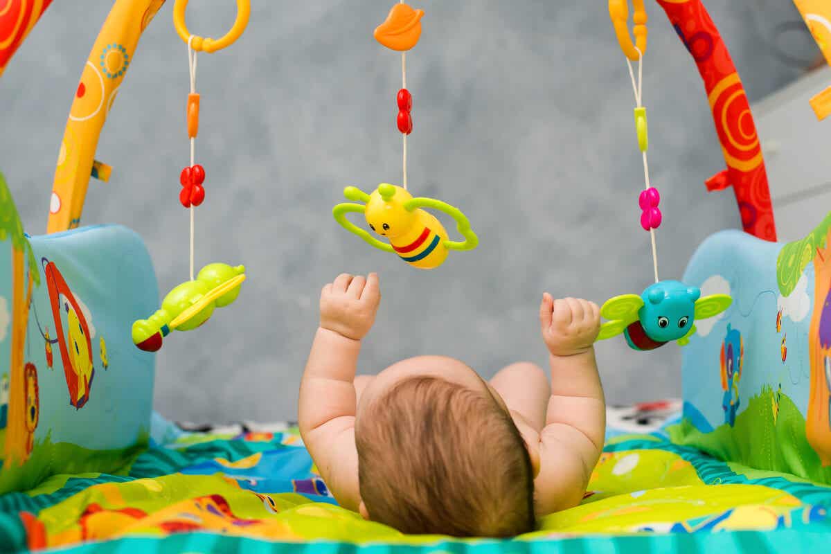 Dicas para estimular a capacidade visual de um bebê