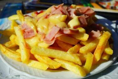 O que é uma dieta pró-inflamatória e quais são seus riscos?