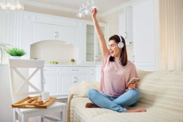 Não procure histórias com final feliz: seja feliz sem tanta história