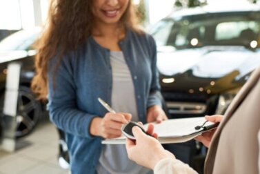 8 dicas importantes para alugar um carro em uma viagem