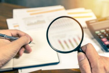 Como reduzir o risco financeiro ao investir?