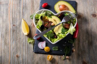 A dieta vegana é deficiente em colina? Descubra a resposta!