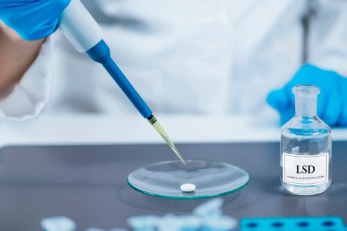 O que é a terapia psicodélica e para que é utilizada?