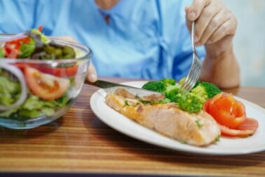 Dieta e nutrição recomendadas para pacientes com hepatite