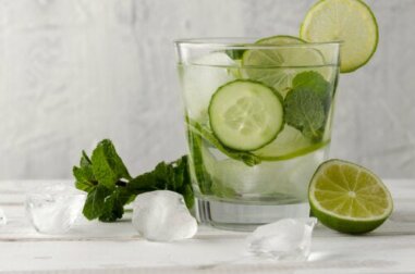 Benefícios da água de pepino