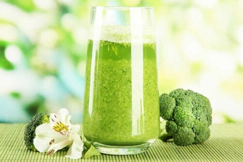 5 sucos de vegetais diferentes e fáceis de fazer