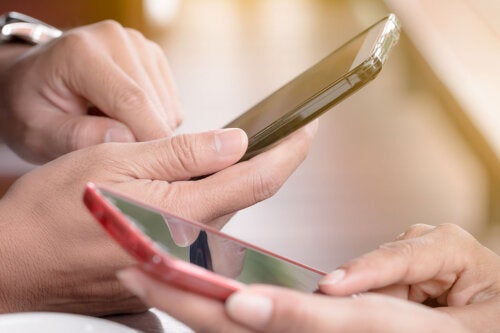 Os 10 telefones celulares que emitem mais radiação