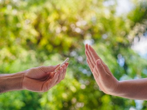 5 remédios para limpar seus pulmões depois de parar de fumar