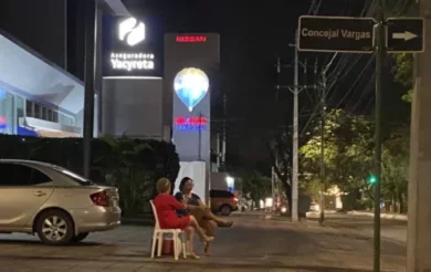 Mãe celebra Natal e Ano Novo no local onde seu filho faleceu há 22 anos