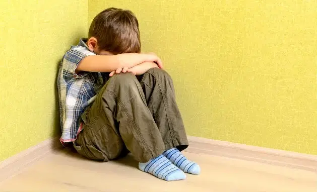 dar palmada na criança pode causar futuros transtornos mentais