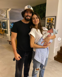 Thaila Ayala confessa segurar o choro enquanto vira a madrugada com o filho