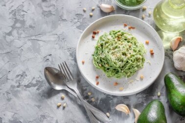 Macarrão com molho de abacate: receita deliciosa