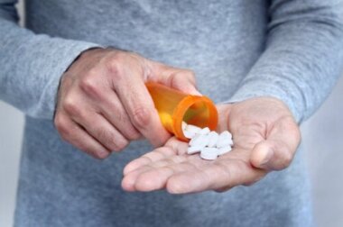 Terapia tripla para artrite reumatóide: vantagens e desvantagens