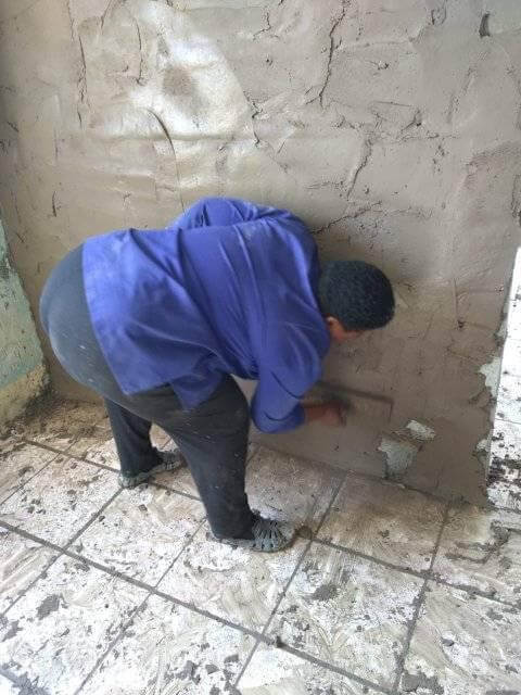 Engenheira sul-africana constrói sozinha a sua própria casa