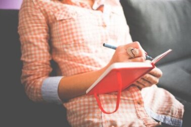 «Journaling»: o que é e quais são os seus benefícios?