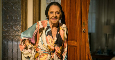 Laura Cardoso fala sobre velhice de forma leve e descontraída