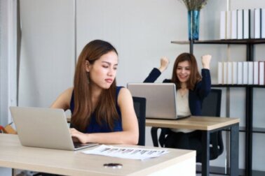 Síndrome de Procrustes: odiar pessoas que se destacam