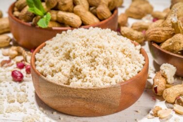 Farinha de amendoim: uma fonte de proteína para sua dieta