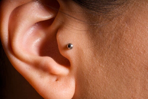 Rejeição do piercing: causas, tratamentos e prevenção
