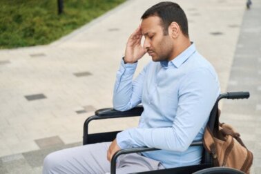 Paralisia supranuclear progressiva: sintomas, causas, tratamentos