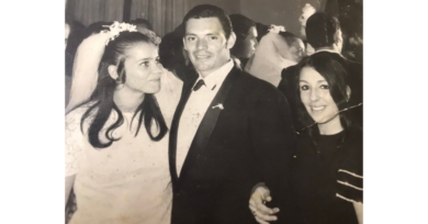 Noivo incluiu a sua amante nas fotos do casamento: a esposa só descobre 15 anos depois