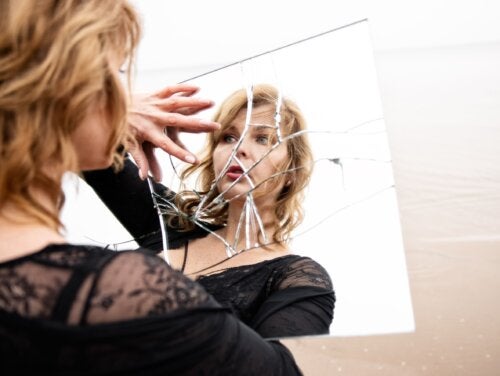 Síndrome de Dorian Gray: o que causa essa dismorfia?