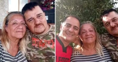 Anos após ser vendido pelo pai, homem reencontra família