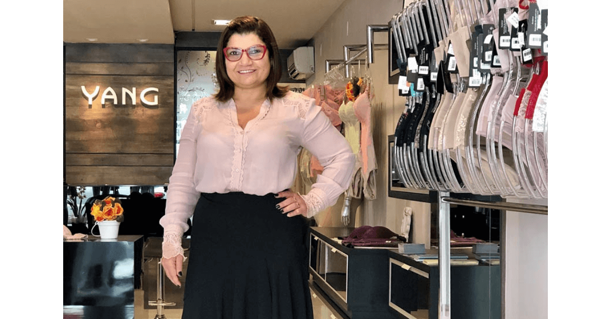 De Sacoleira A Milionária: Ela Vendia Lingerie De Porta Em Porta E Hoje Fatura R$ 7 Milhões 3 2025 word1