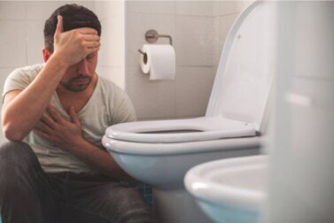 Vômito: o que pode significar de acordo com a cor?