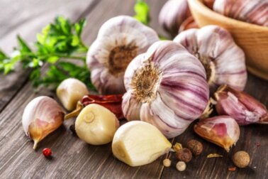 Mitos e verdades sobre o consumo de alho