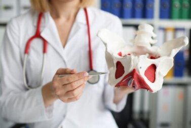 Pessário vaginal: tipos, cuidados e riscos