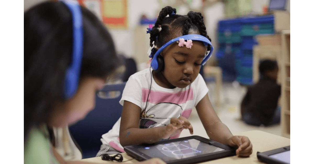 Mantenha seus filhos longe dos perigos da internet com ajuda desse guia prático