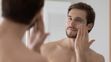 Passos e dicas de maquiagem masculina para realçar sua beleza natural