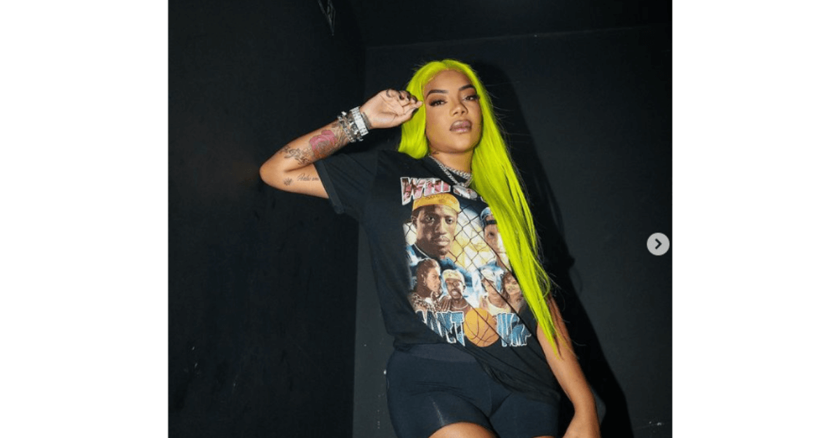 O Camisetão Está Voltando Com Tudo: Confira Esses Looks Para Se Inspirar 11 2025 word2