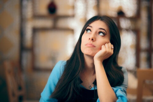 Adultos que nunca tiveram um parceiro, é normal?