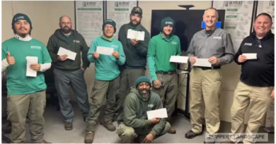 Patrão doa R$ 1 milhão em bônus de agradecimento para seus funcionários